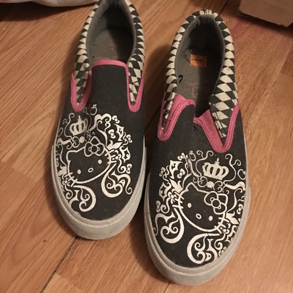 Hello Kitty Vans - Picture 2 of 2